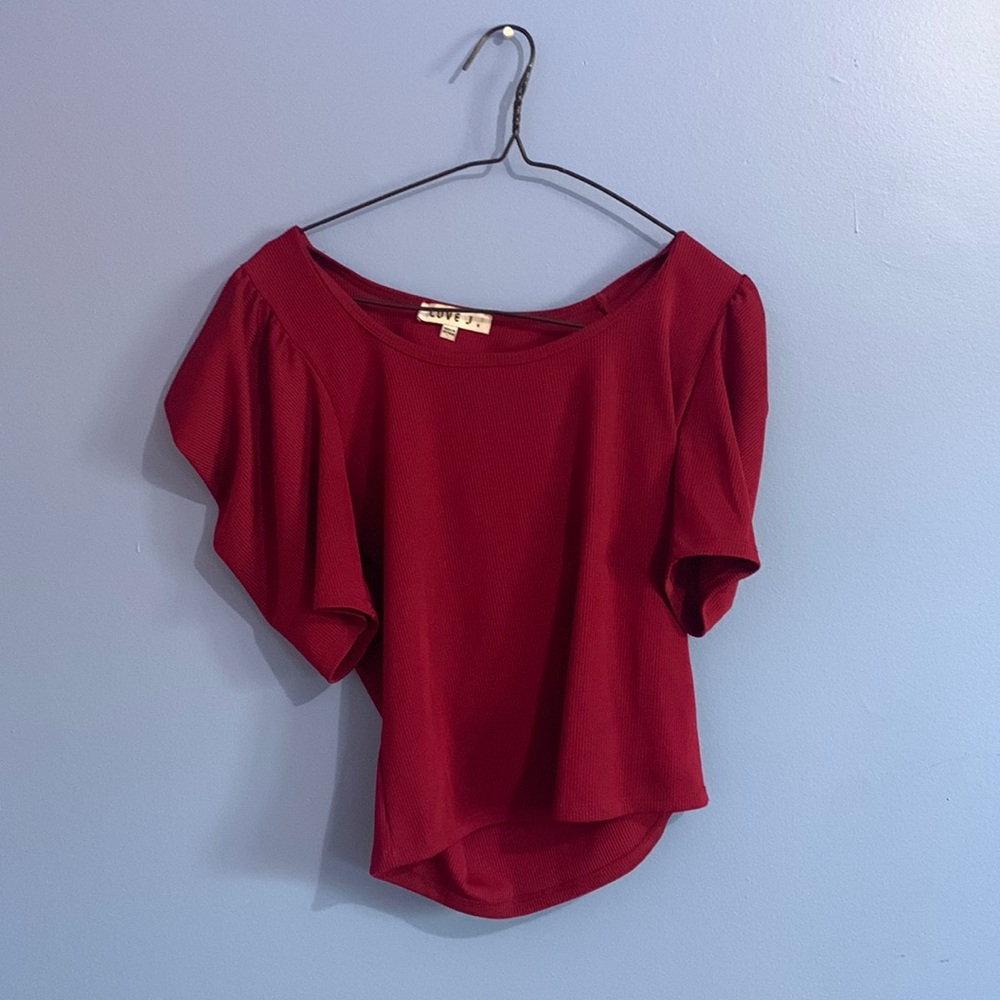 A cute red shirt no details